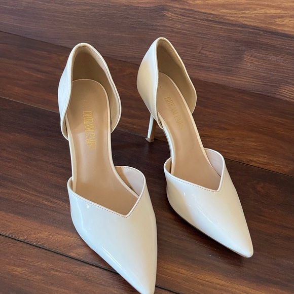 Cream Heels - Picture 1 of 9